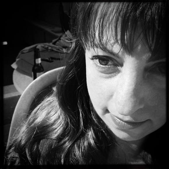 Meet your Posher, Melissa - Picture 1 of 1